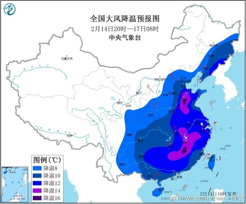 羽绒服能用衣架挂在衣柜里吗