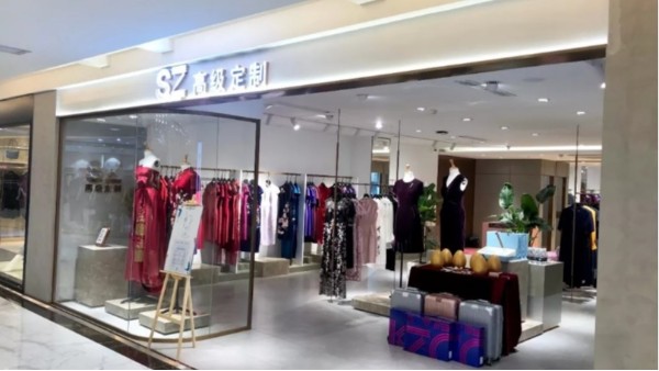 服装店的挂衣架哪里有的买,服装店的挂衣架哪个地方有卖【华恩衣架】